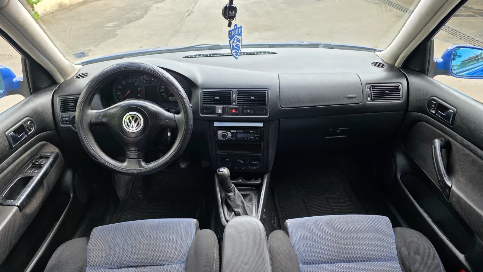 VW Golf 1.6 101кс газ бензин, снимка 9 - Автомобили и джипове - 54932625