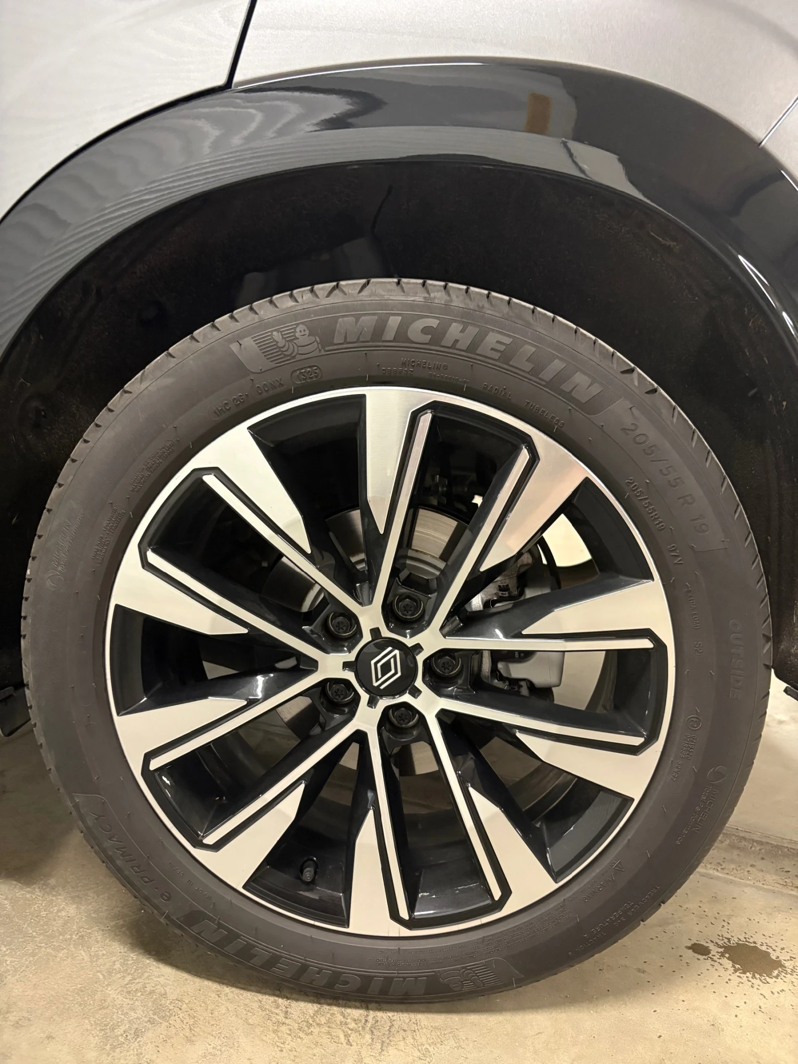 Renault Austral 1.2 Full Hybrid, снимка 6 - Автомобили и джипове - 55211024