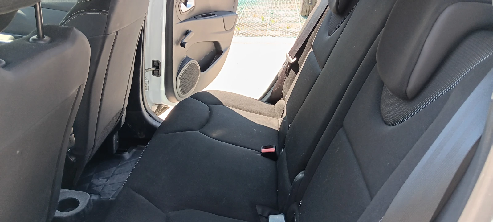 Renault Clio, снимка 7 - Автомобили и джипове - 55351374