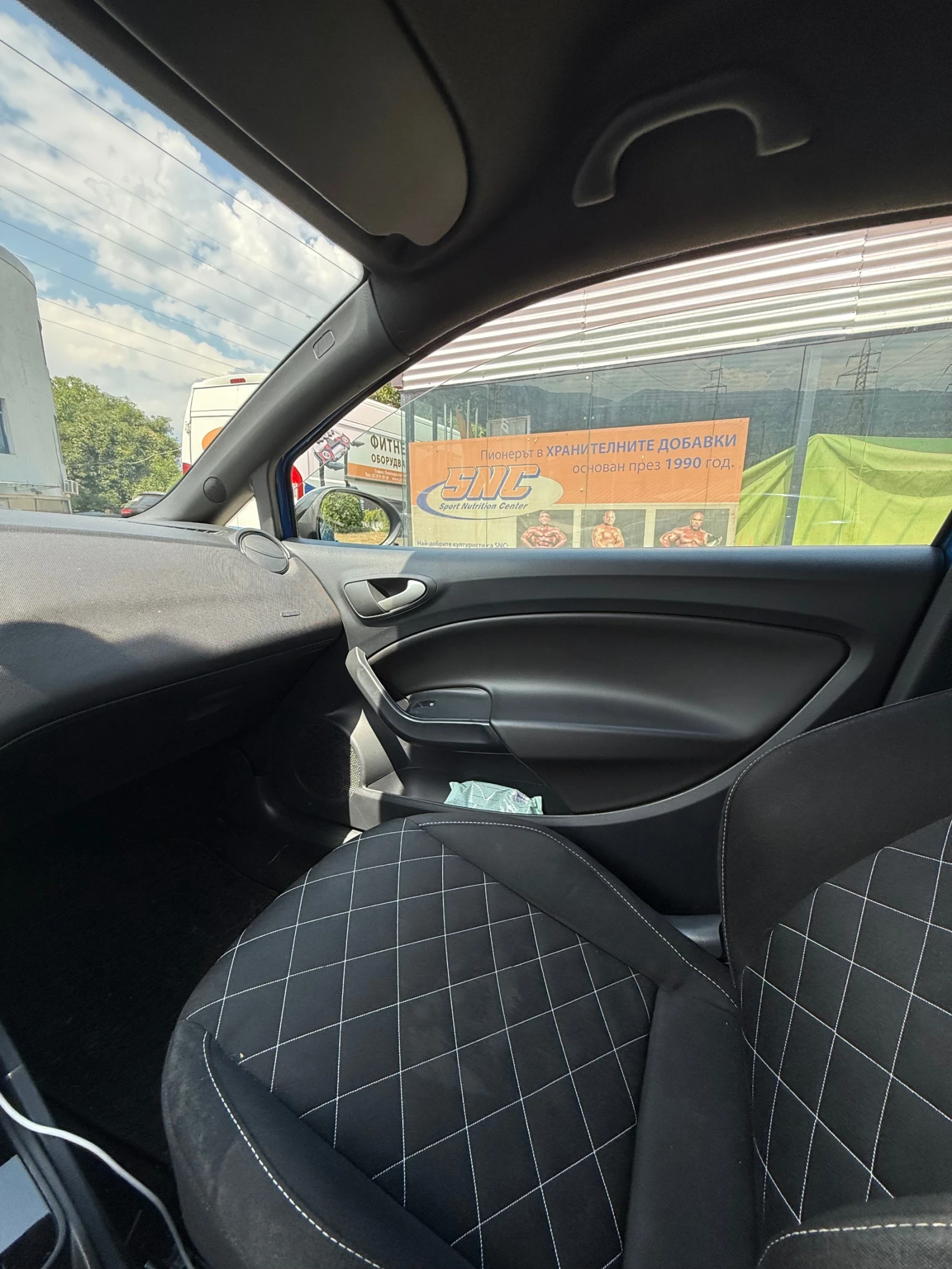 Seat Ibiza Seat Ibiza cupra 1.4tsi 200hp, снимка 5 - Автомобили и джипове - 55624872