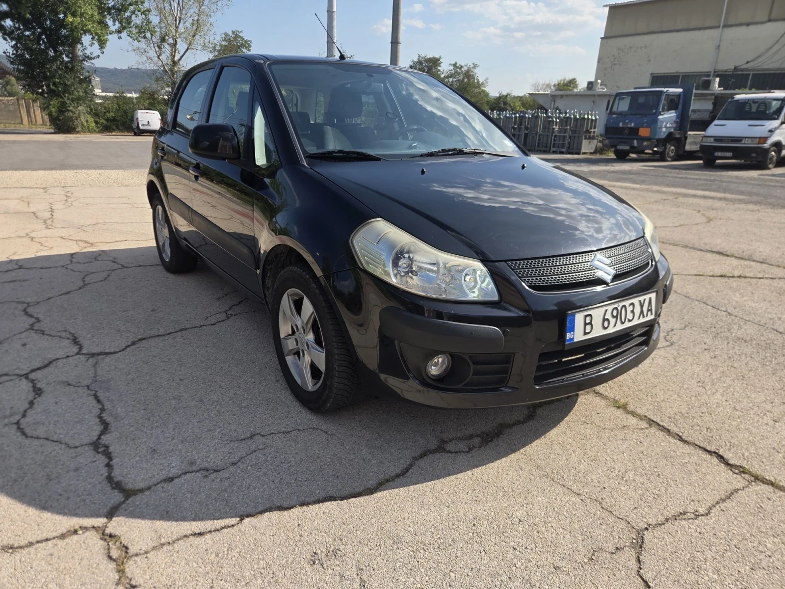 Suzuki SX4 Газ /бензин, снимка 5 - Автомобили и джипове - 55861315