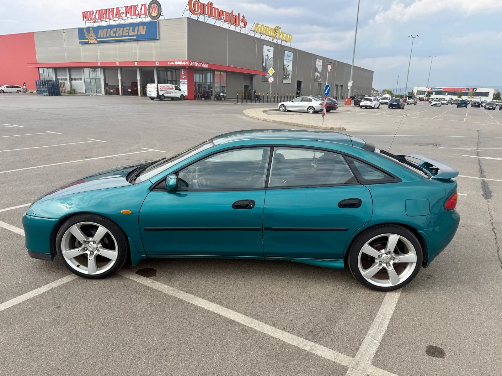 Mazda 323 Lantis V6, снимка 10 - Автомобили и джипове - 56167634