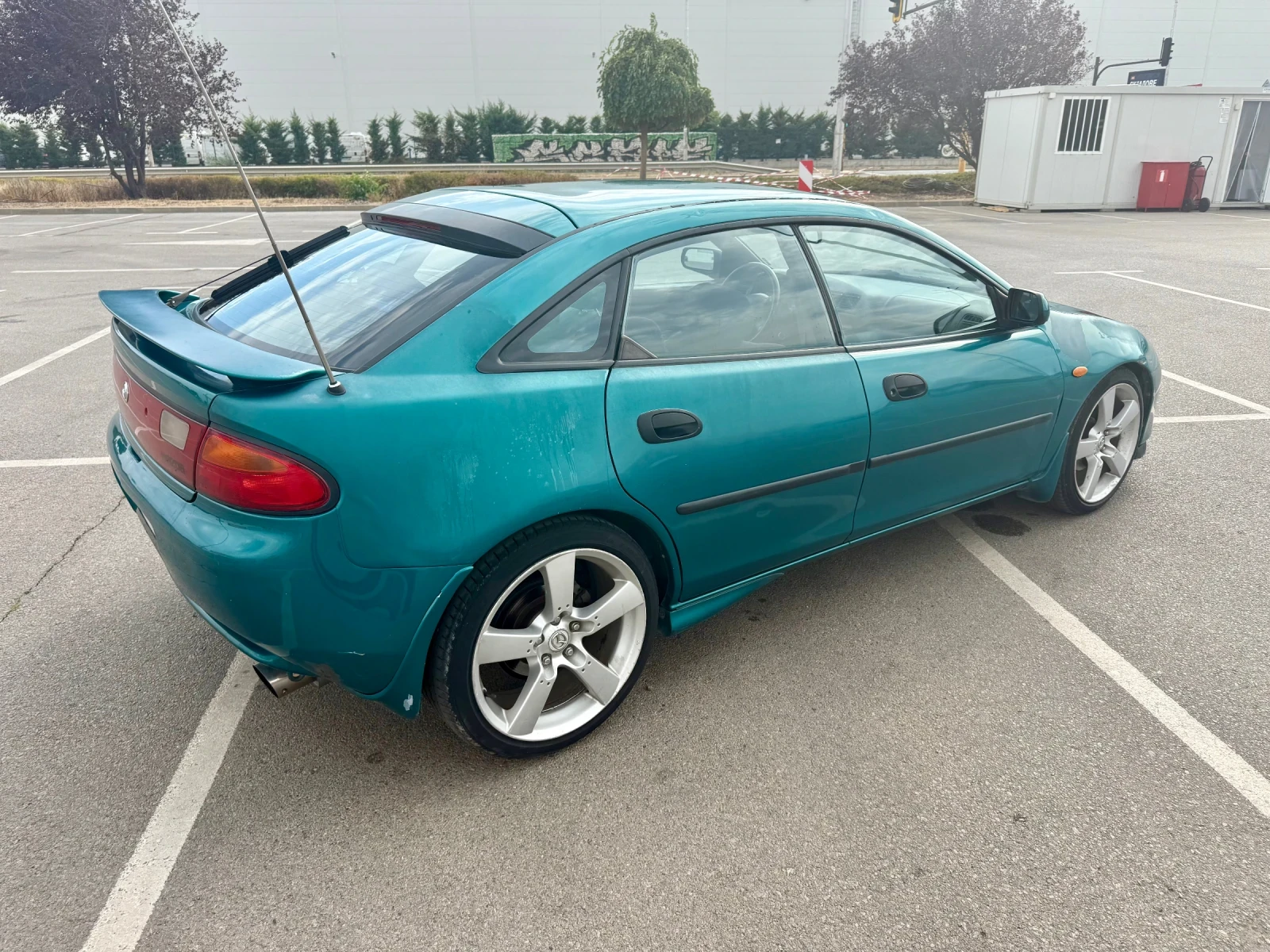 Mazda 323 Lantis V6, снимка 5 - Автомобили и джипове - 56167634