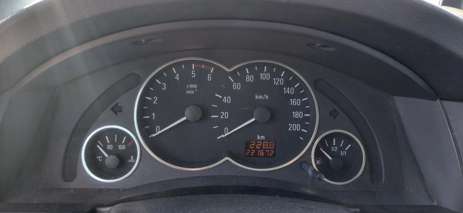 Opel Meriva A, снимка 8 - Автомобили и джипове - 56637073