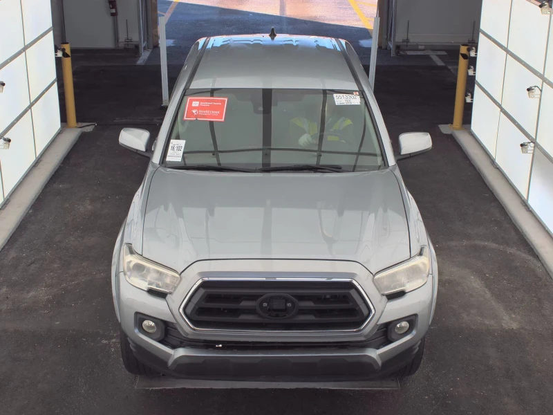 Toyota Tacoma SR5* Crew Cab* Medium Bed* , снимка 5 - Автомобили и джипове - 52498290