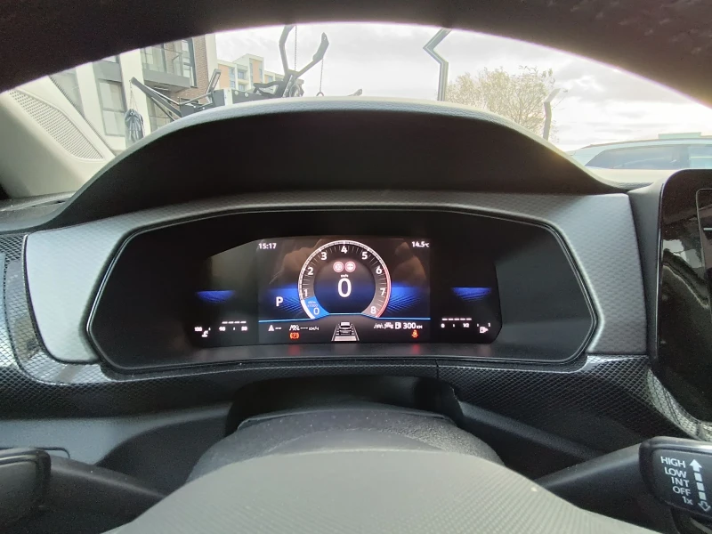 VW T-Cross 1, 5 LIFE Plus IQ Travel, снимка 10 - Автомобили и джипове - 52966849