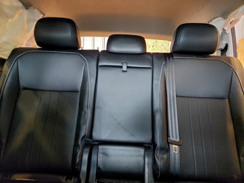 VW Tiguan 2.0T SE 4MOTION, снимка 10 - Автомобили и джипове - 53278179