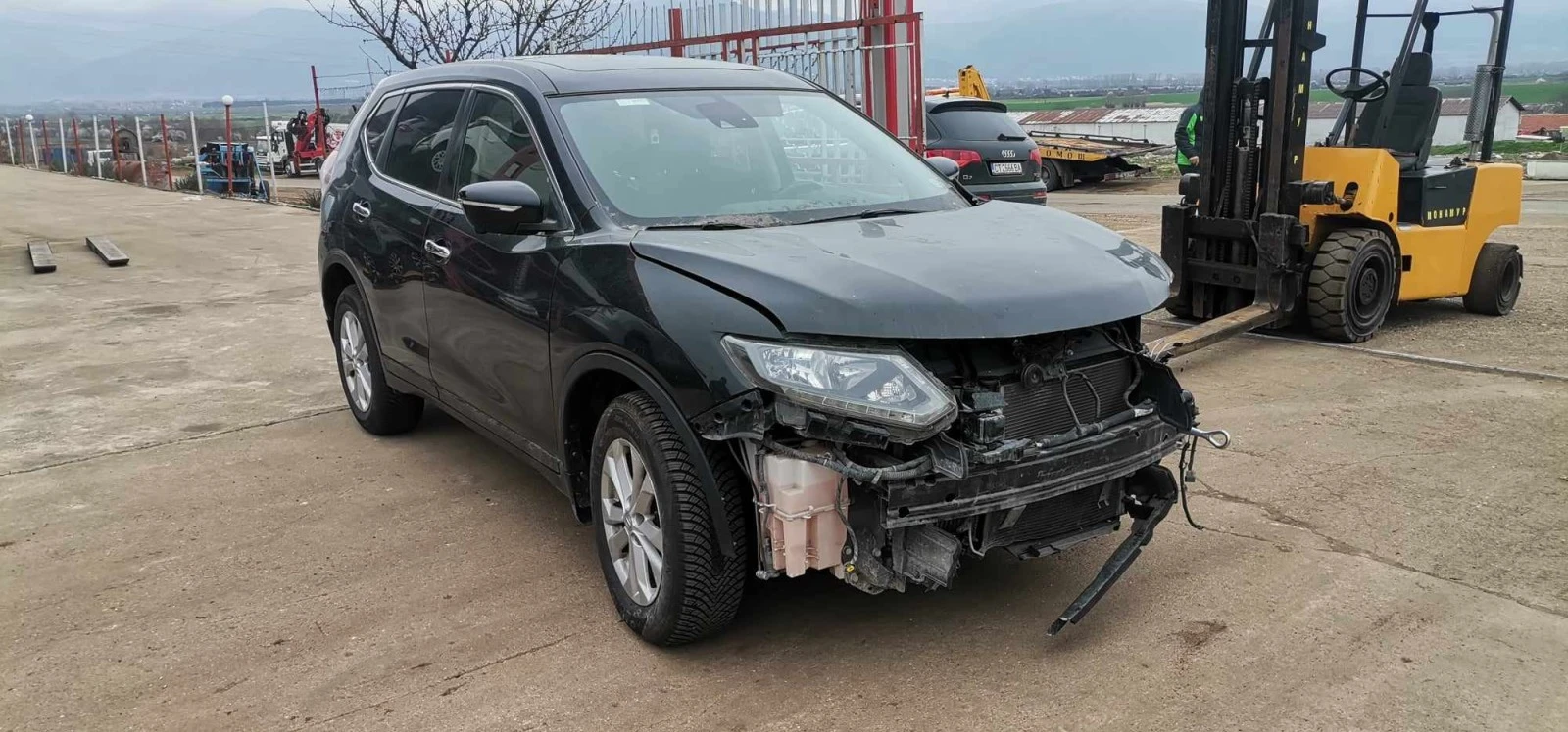 Nissan X-trail 1.6, снимка 1