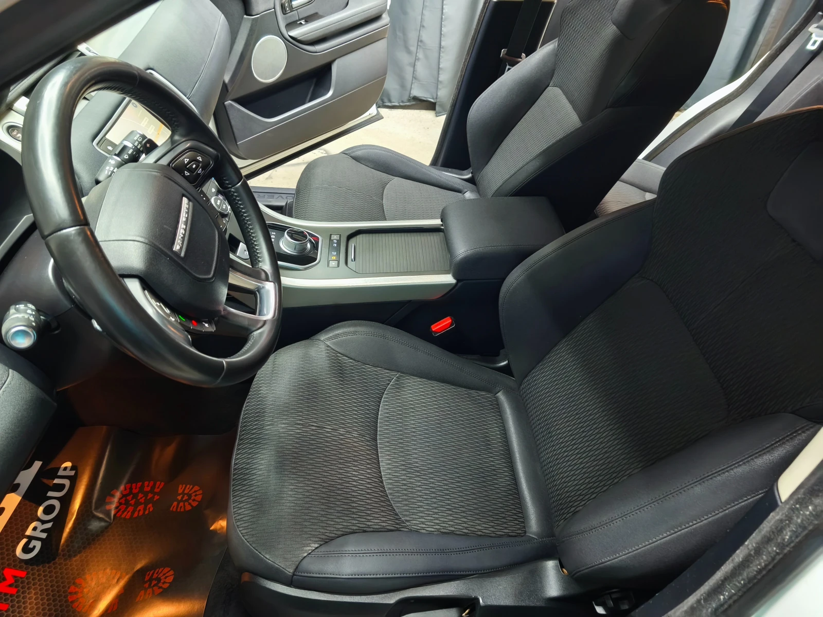 Land Rover Range Rover Evoque 2.0TD4 4x4 Automatic * NAVI* CAMERA*  | Mobile.bg   12