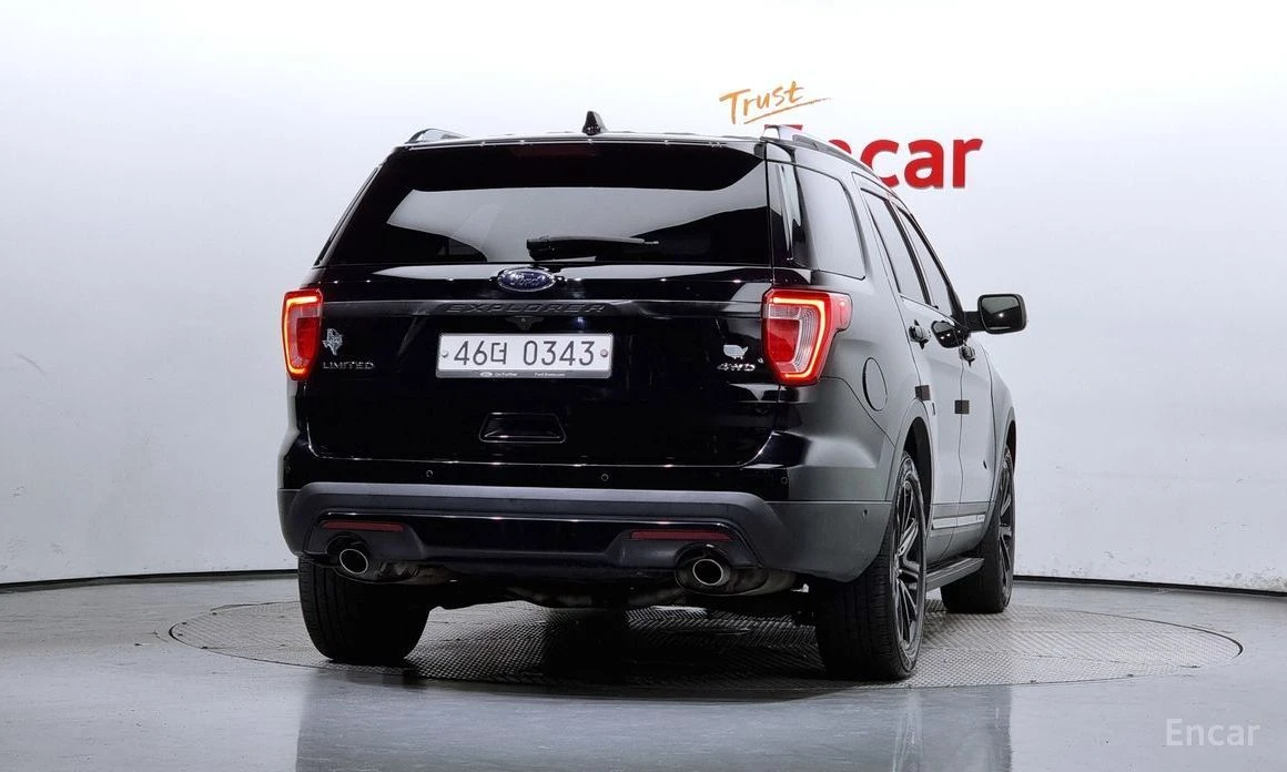 Ford Explorer  - изображение 4