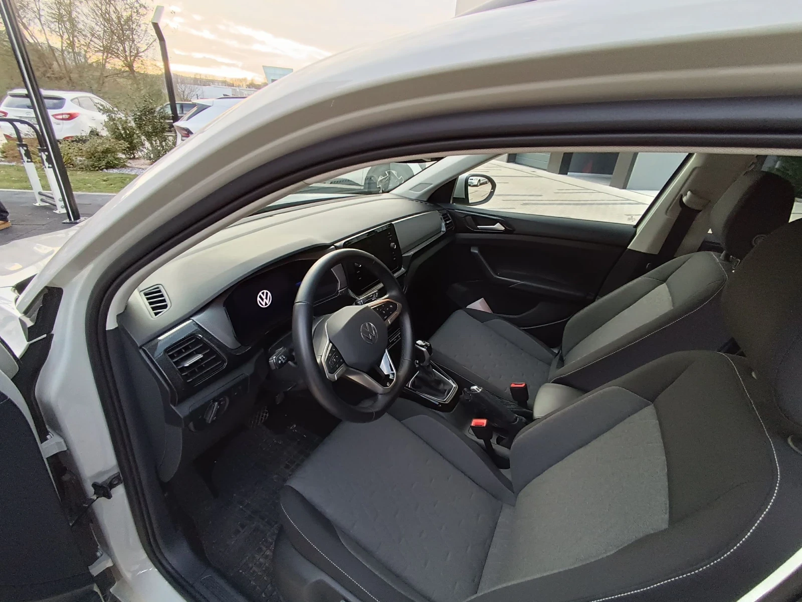 VW T-Cross 1, 5 LIFE Plus IQ Travel | Mobile.bg � ����������� 9