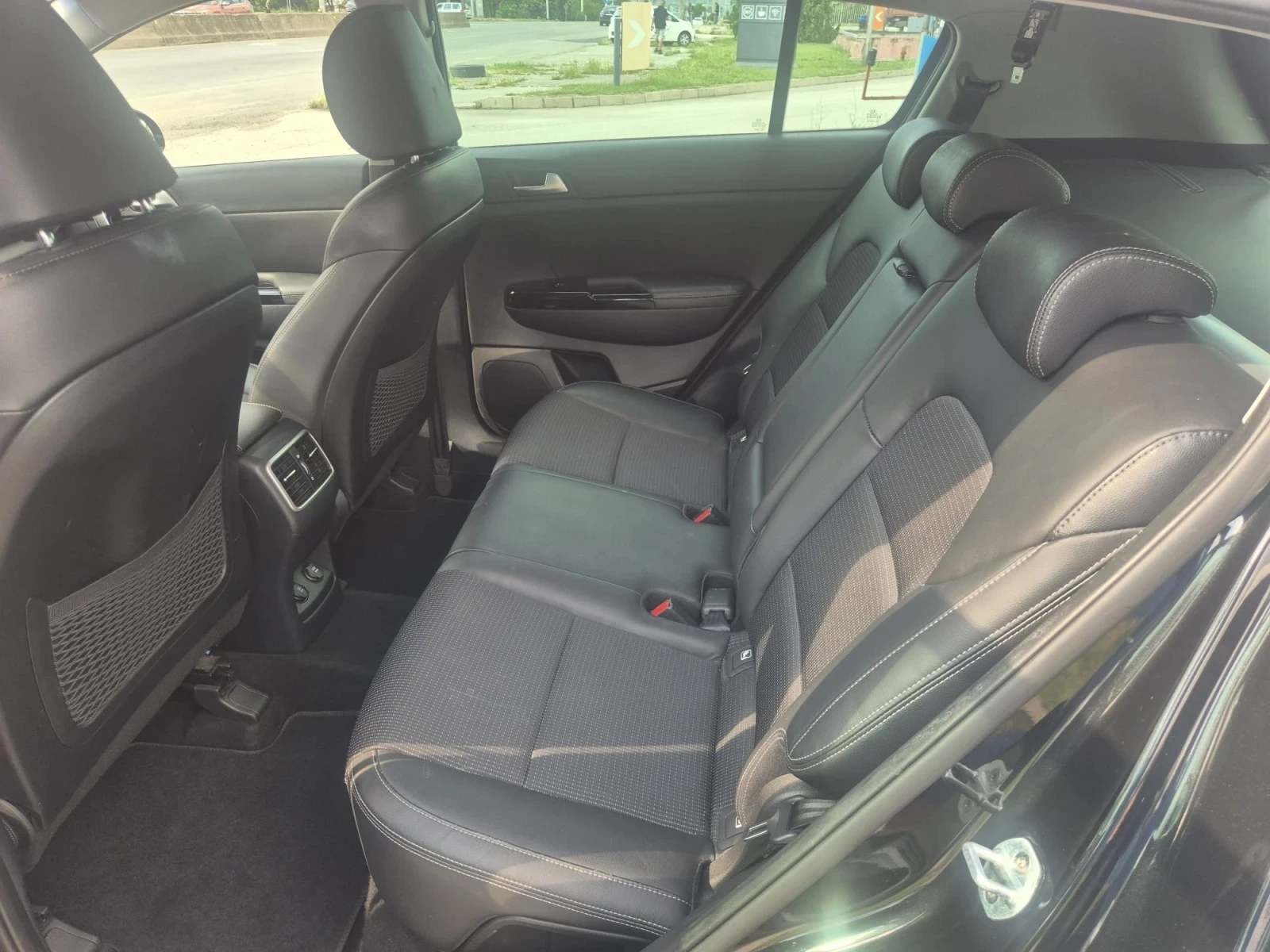 Kia Sportage FACElift, снимка 15 - Автомобили и джипове - 54822360