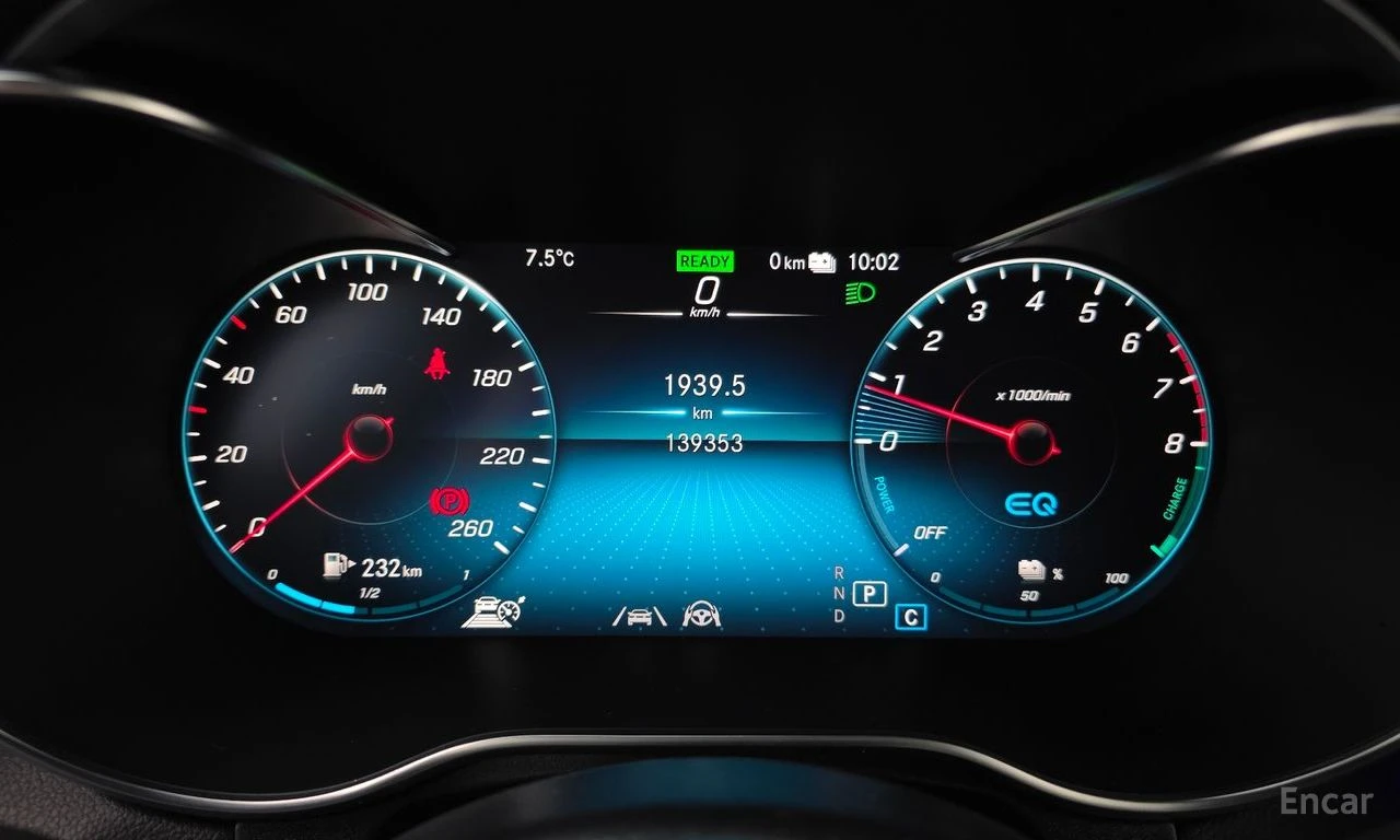 Mercedes-Benz GLC 300 ДИСТРОНИК* 360КАМЕРА* ХЕДЪП* LANE* ASSIST* , снимка 12 - Автомобили и джипове - 55342975