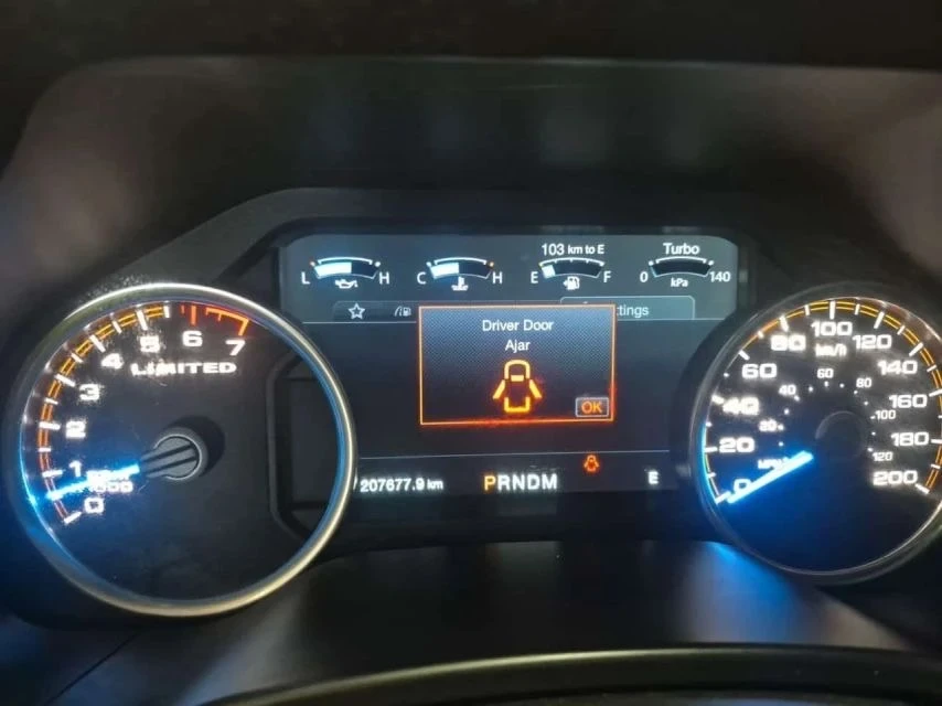 Ford F150 LIMITED* CAB SHORT BED* Back cam* Blind Spot* ���� | Mobile.bg � ����������� 8