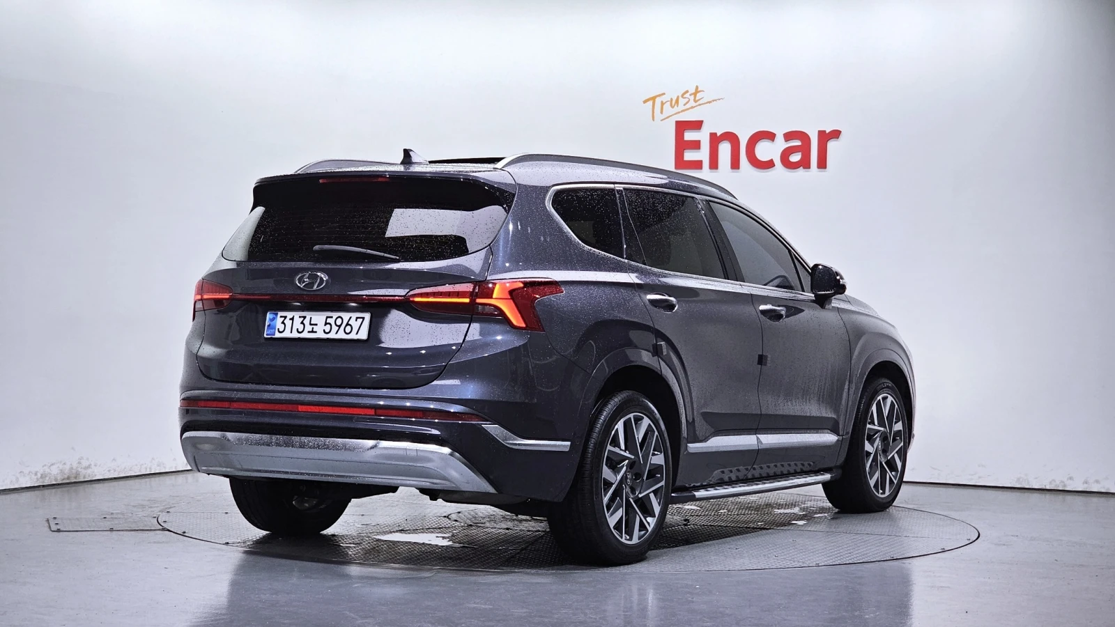 Hyundai Santa fe 2.2 CRDi 4WD Calligraphy, снимка 2 - Автомобили и джипове - 55559092