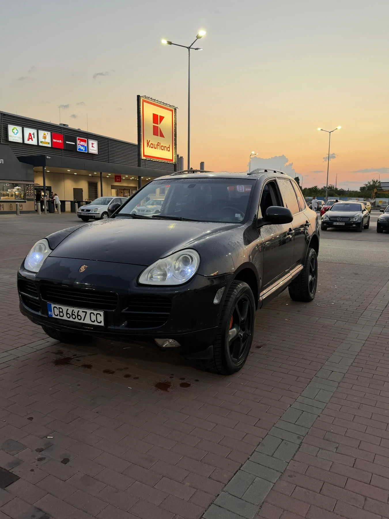 Porsche Cayenne, снимка 2 - Автомобили и джипове - 55826593