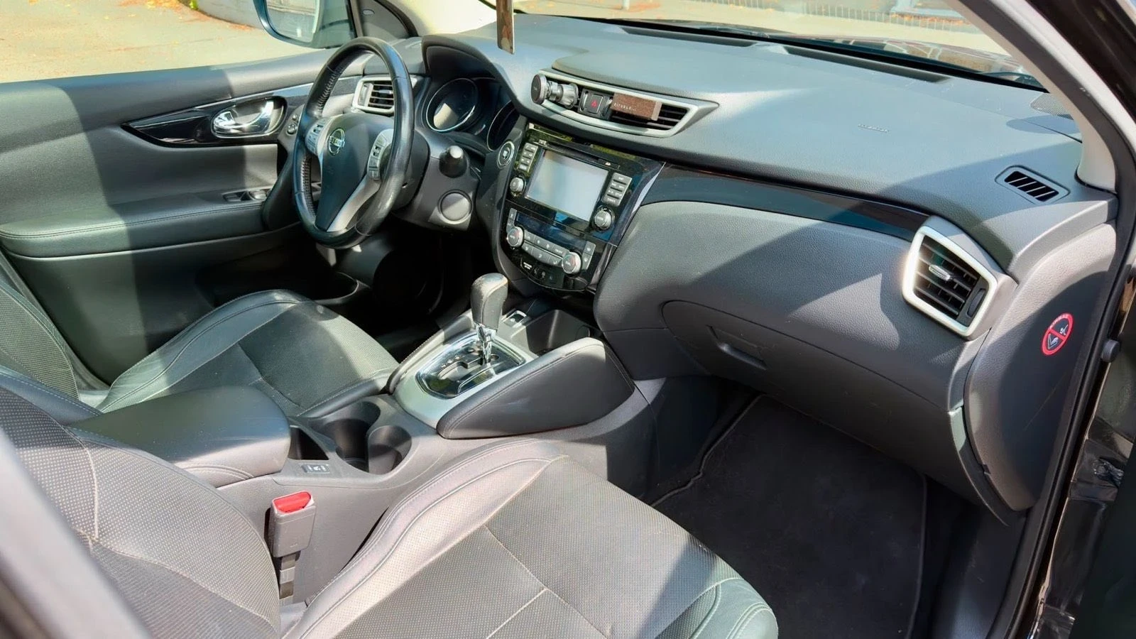 Nissan Qashqai PANO AUTO TEKNA+ , снимка 11 - Автомобили и джипове - 55905412