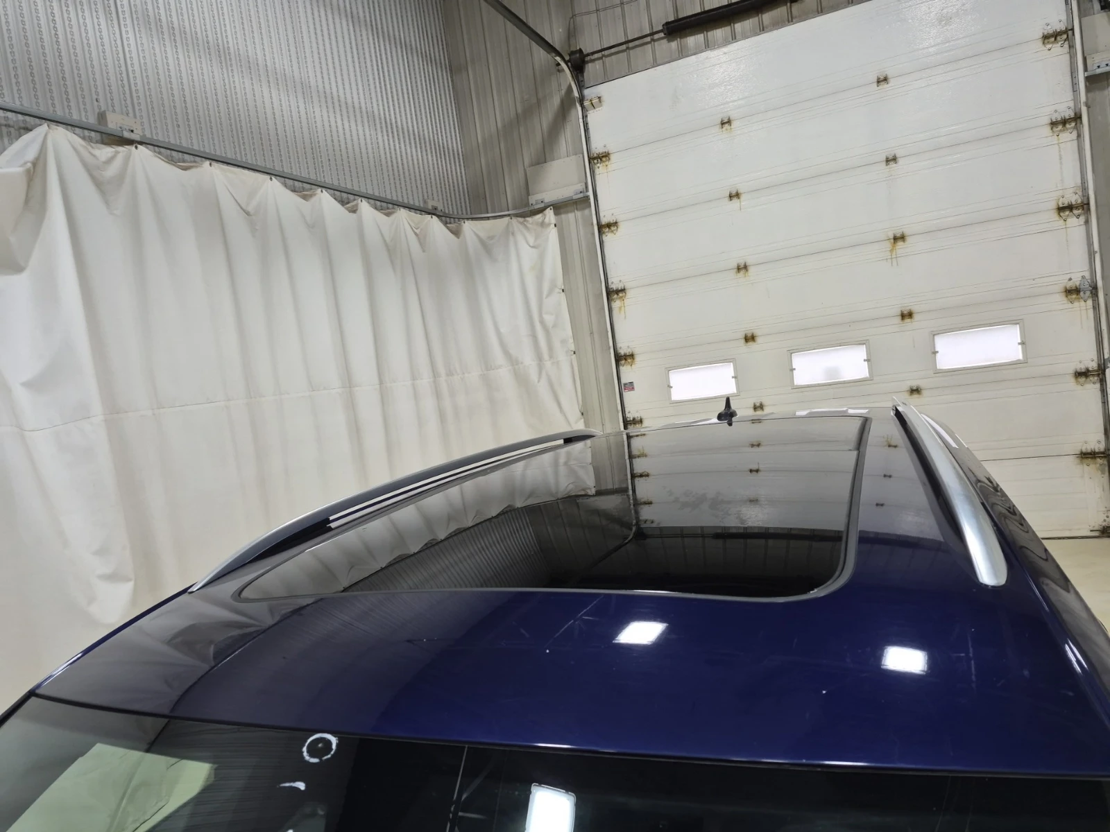 VW Tiguan HIGHLINE R-LINE, CARFAX, АВТОКРЕДИТ, снимка 5 - Автомобили и джипове - 56087169