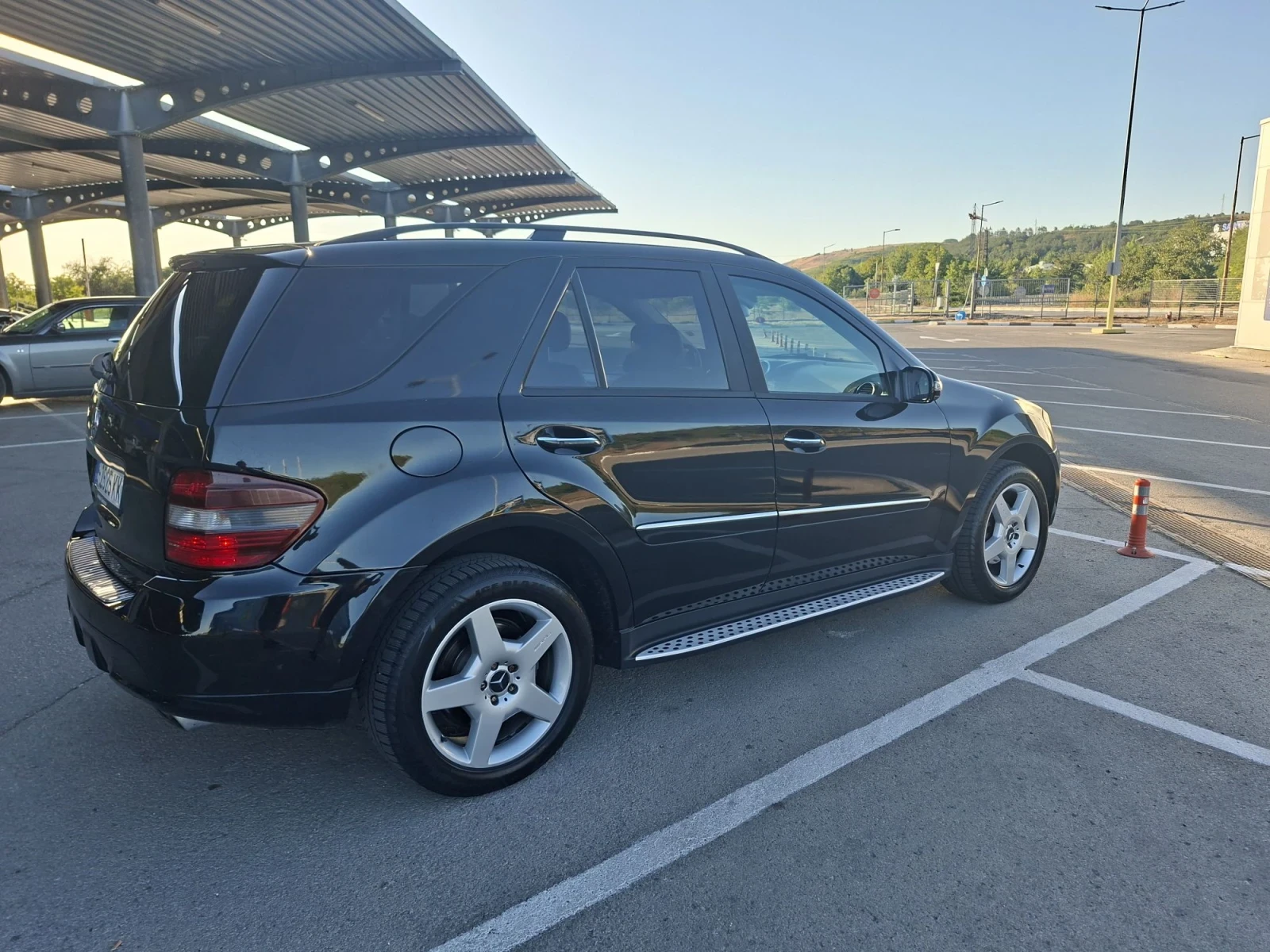 Mercedes-Benz ML 320, снимка 3 - Автомобили и джипове - 56161438