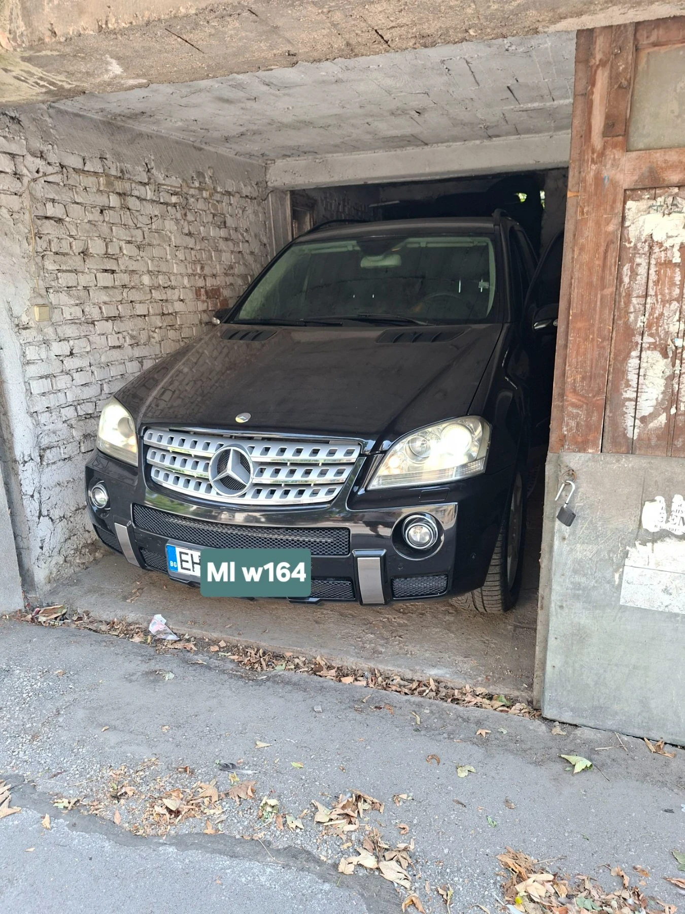 Mercedes-Benz ML 320, снимка 5 - Автомобили и джипове - 56161438