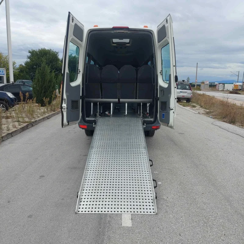 VW Crafter Ориг.КМ и БОЯ, снимка 4 - Бусове и автобуси - 52229548