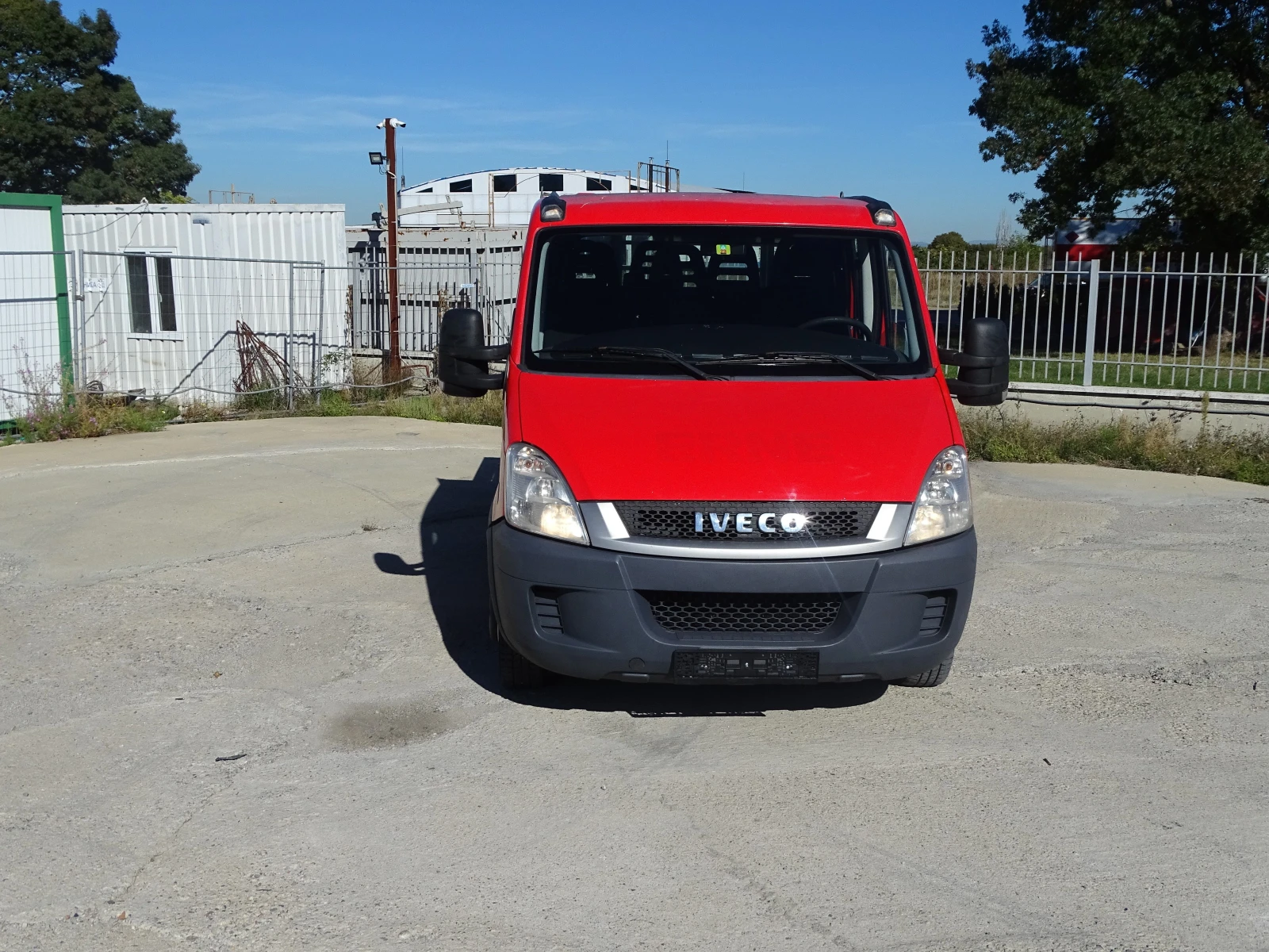 Iveco 35c15 3.0HPI  КАТ. * Б* 7-места - изображение 2