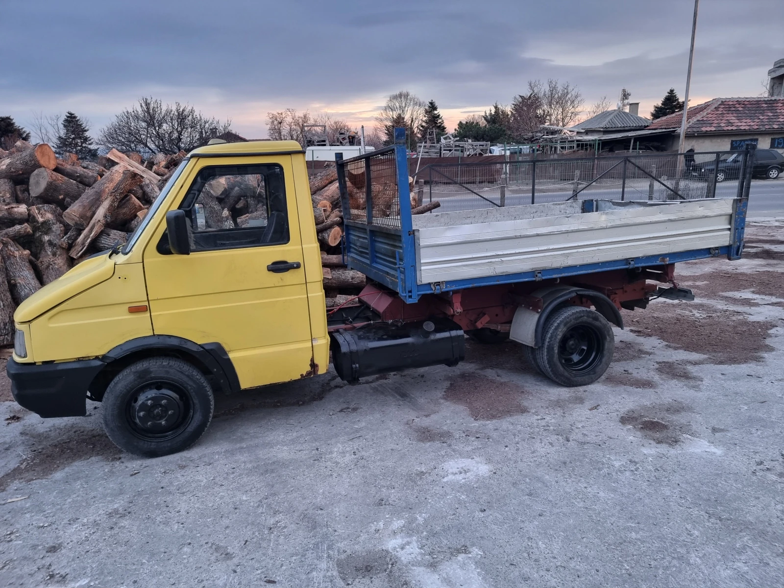 Iveco 4912  - изображение 2