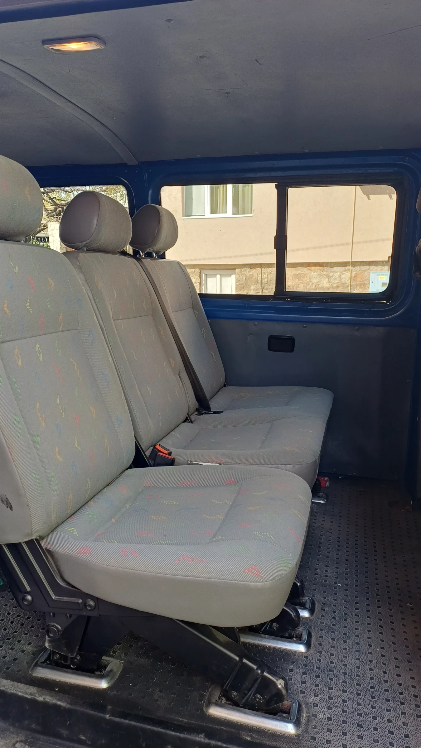 VW T5 1.9 TDI, снимка 14 - Бусове и автобуси - 54159123