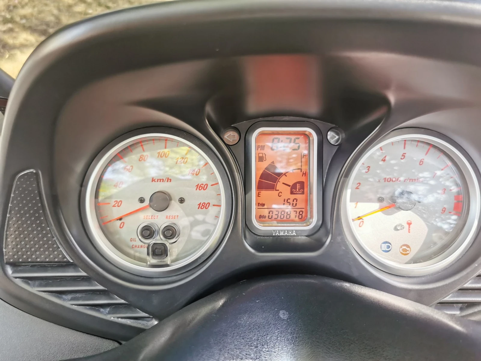 Yamaha T-max  - изображение 8