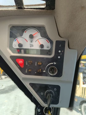 Мини челни товарачи JCB 3TS-8T, снимка 11