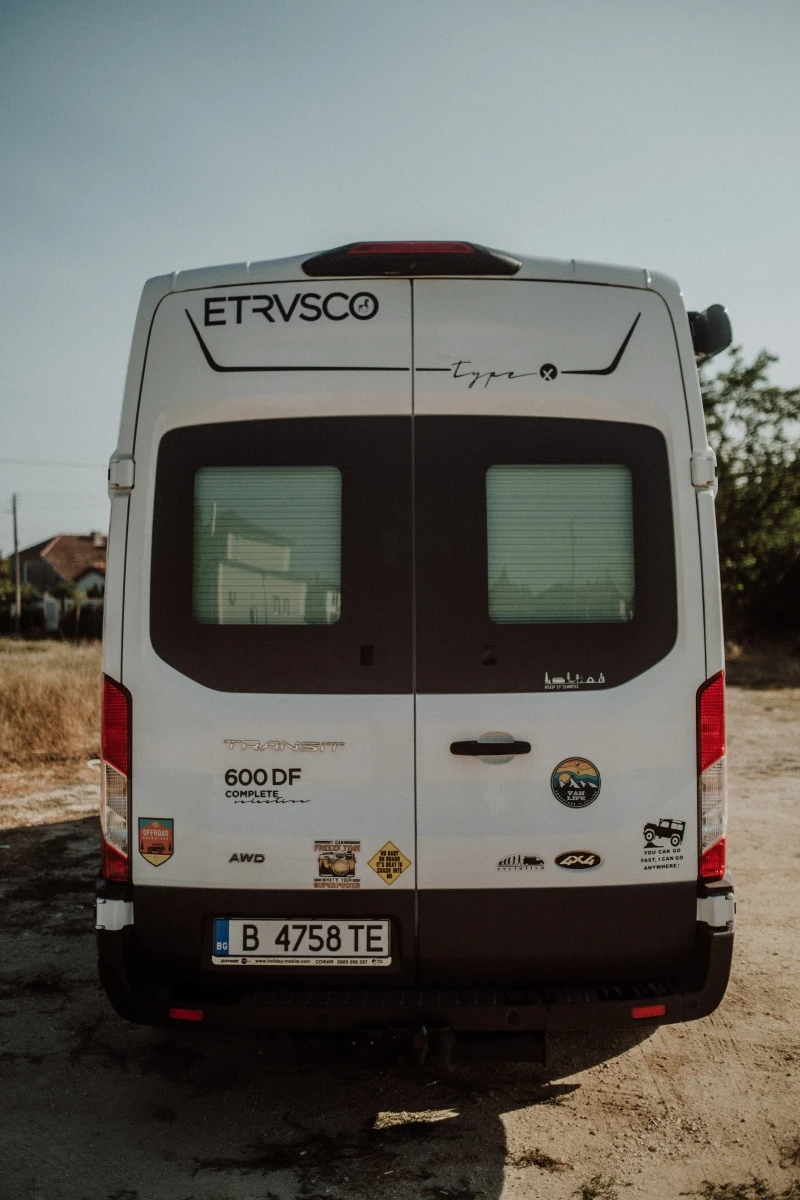 Кемпер Ford Transit 4х4 Etrusco CV 600 DF, снимка 5 - Каравани и кемпери - 51359138