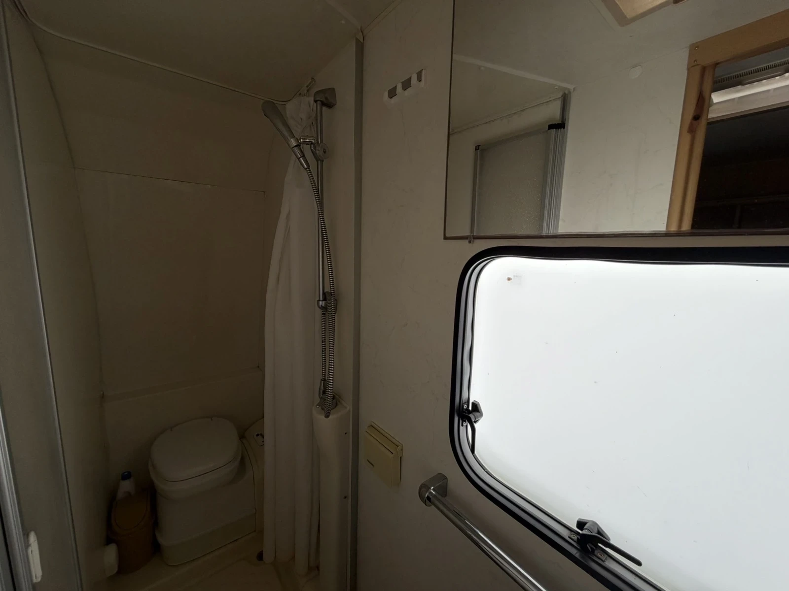�������� Dethleffs Camper | Mobile.bg � ����������� 14