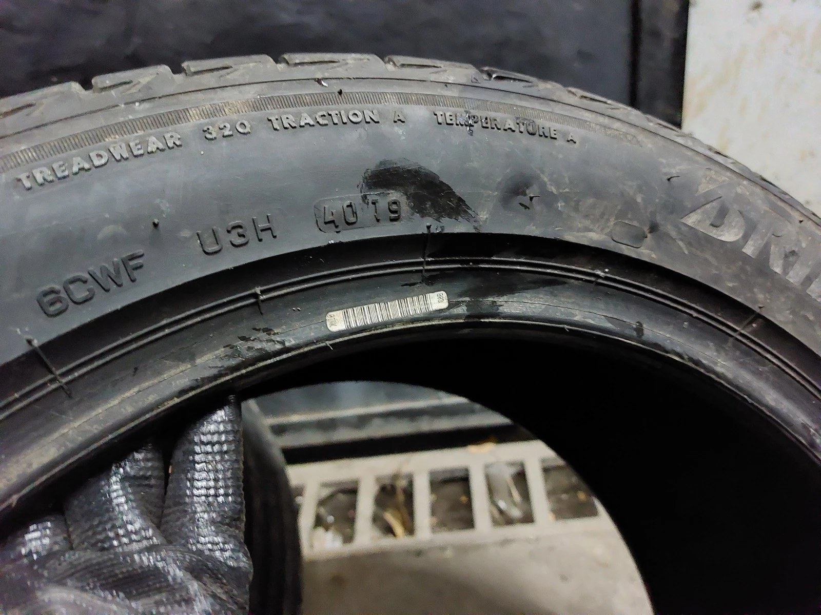 ���� 235/45R18 | Mobile.bg � ����������� 4