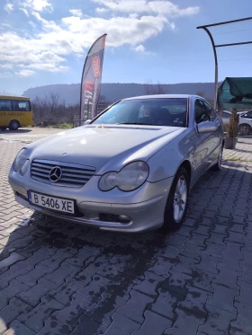 Mercedes-Benz C 180, снимка 6
