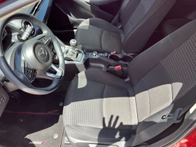 Mazda 2 1.5 бензин 52000км нова от бг ! навигация кейлес, снимка 8