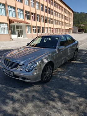 Mercedes-Benz E 320 3.2 V6 газ, снимка 1