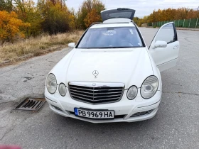 Mercedes-Benz E 320, снимка 17