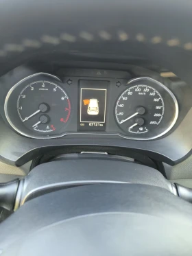 Обява за продажба на Toyota Yaris ~14 990 лв. - изображение 8