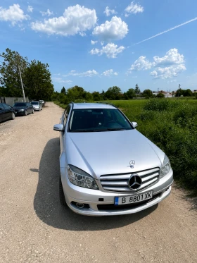 ������ Mercedes-Benz 220