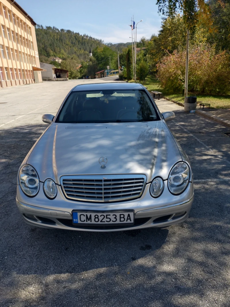 Mercedes-Benz E 320 3.2 V6 газ, снимка 13 - Автомобили и джипове - 47389938