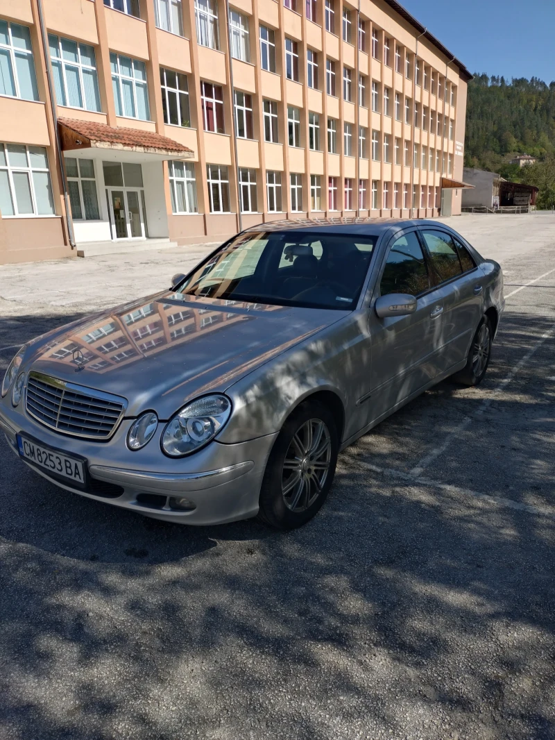 Mercedes-Benz E 320 3.2 V6 газ, снимка 1 - Автомобили и джипове - 47389938