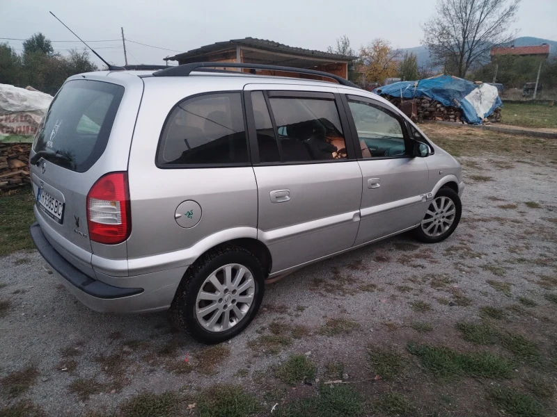 Opel Zafira, снимка 5 - Автомобили и джипове - 47765108