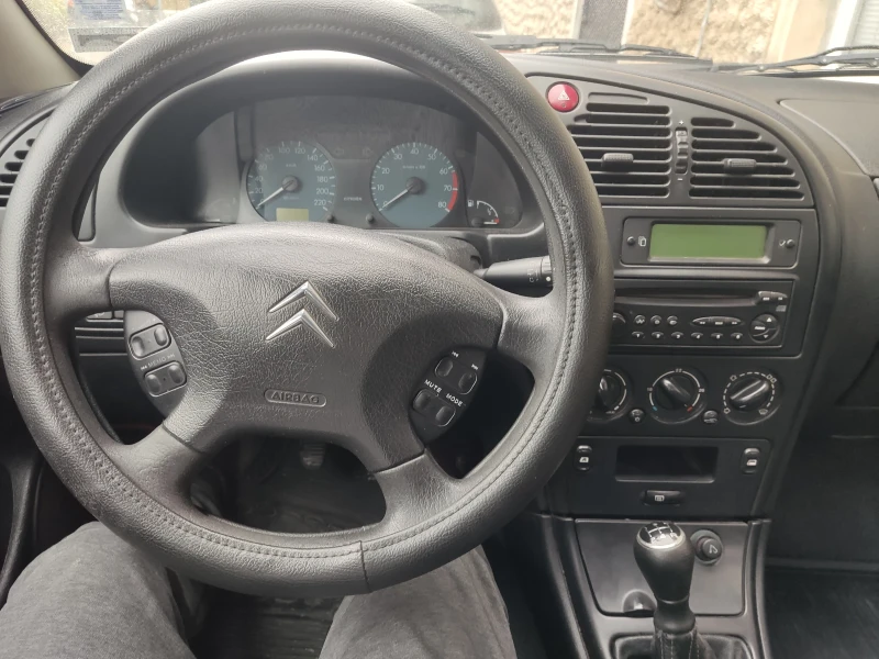 Citroen Xsara 1.6i, снимка 9 - Автомобили и джипове - 47915536