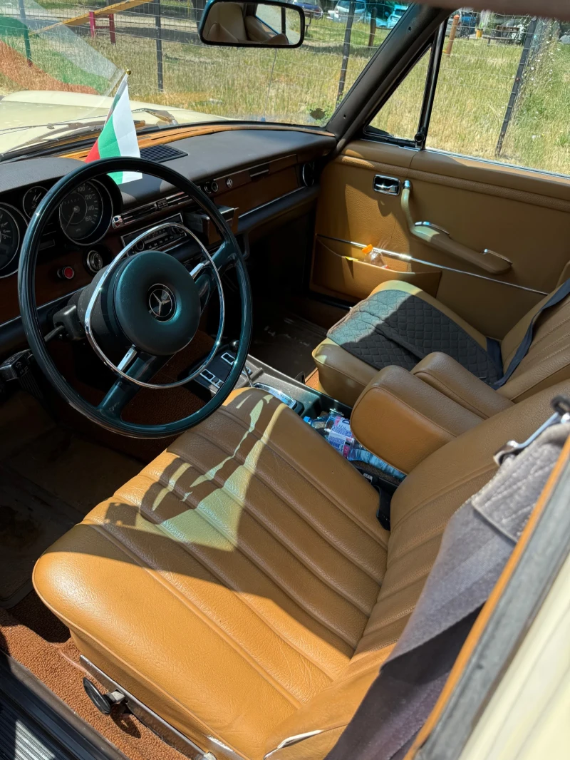 Mercedes-Benz 280, снимка 6 - Автомобили и джипове - 52324154