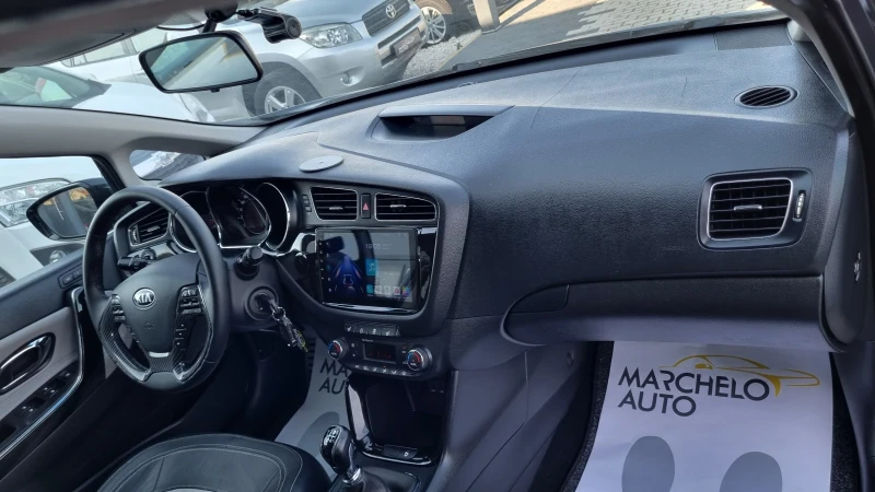 Kia Ceed 1.6 CRDI * * ПЪЛНА ГАРАНЦИЯ!!!, снимка 10 - Автомобили и джипове - 50791068