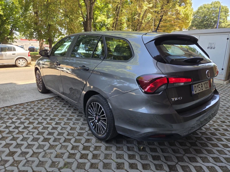 Fiat Tipo 1.5 Hibrid, снимка 4 - Автомобили и джипове - 50876990