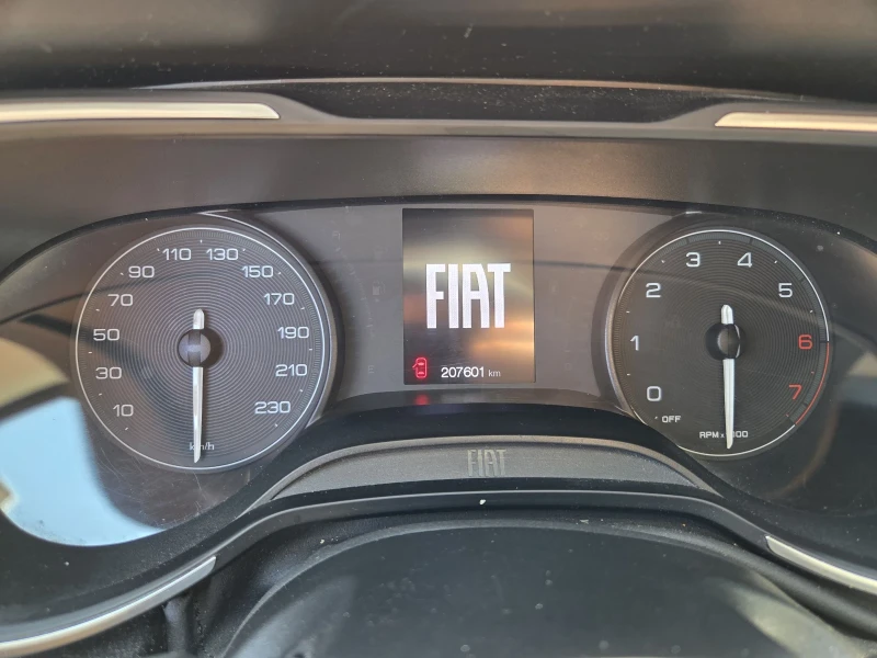 Fiat Tipo 1.5 Hibrid, снимка 9 - Автомобили и джипове - 50876990