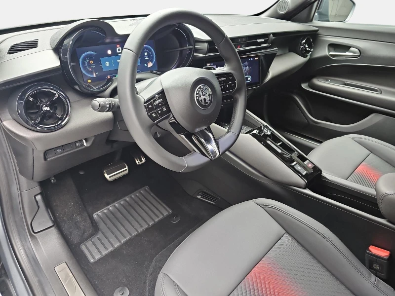 Alfa Romeo Junior 1.2 VGT 48V-HYBRID NAVI CAMERA , снимка 6 - Автомобили и джипове - 51507517