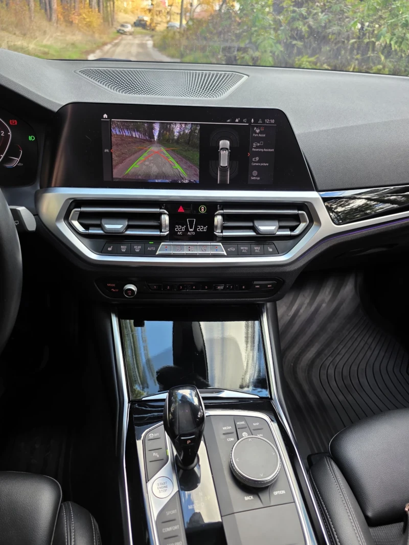 BMW 320 d 190hp 2021г., снимка 9 - Автомобили и джипове - 52216432