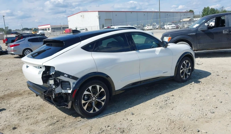 Ford Mustang Mach-E PREMIUM, снимка 5 - Автомобили и джипове - 52749629